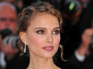 Natalie Portman poses nude for Dior 